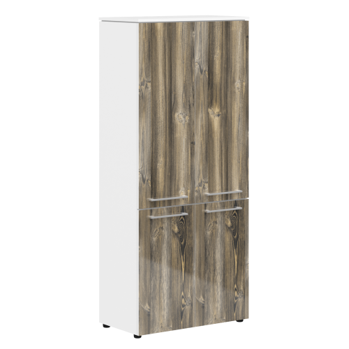 Шкаф с глухими средними и малыми дверьми